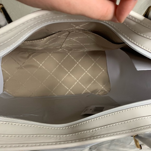 Michael Kors - Lillian Denim Tote - Picture 3 of 4